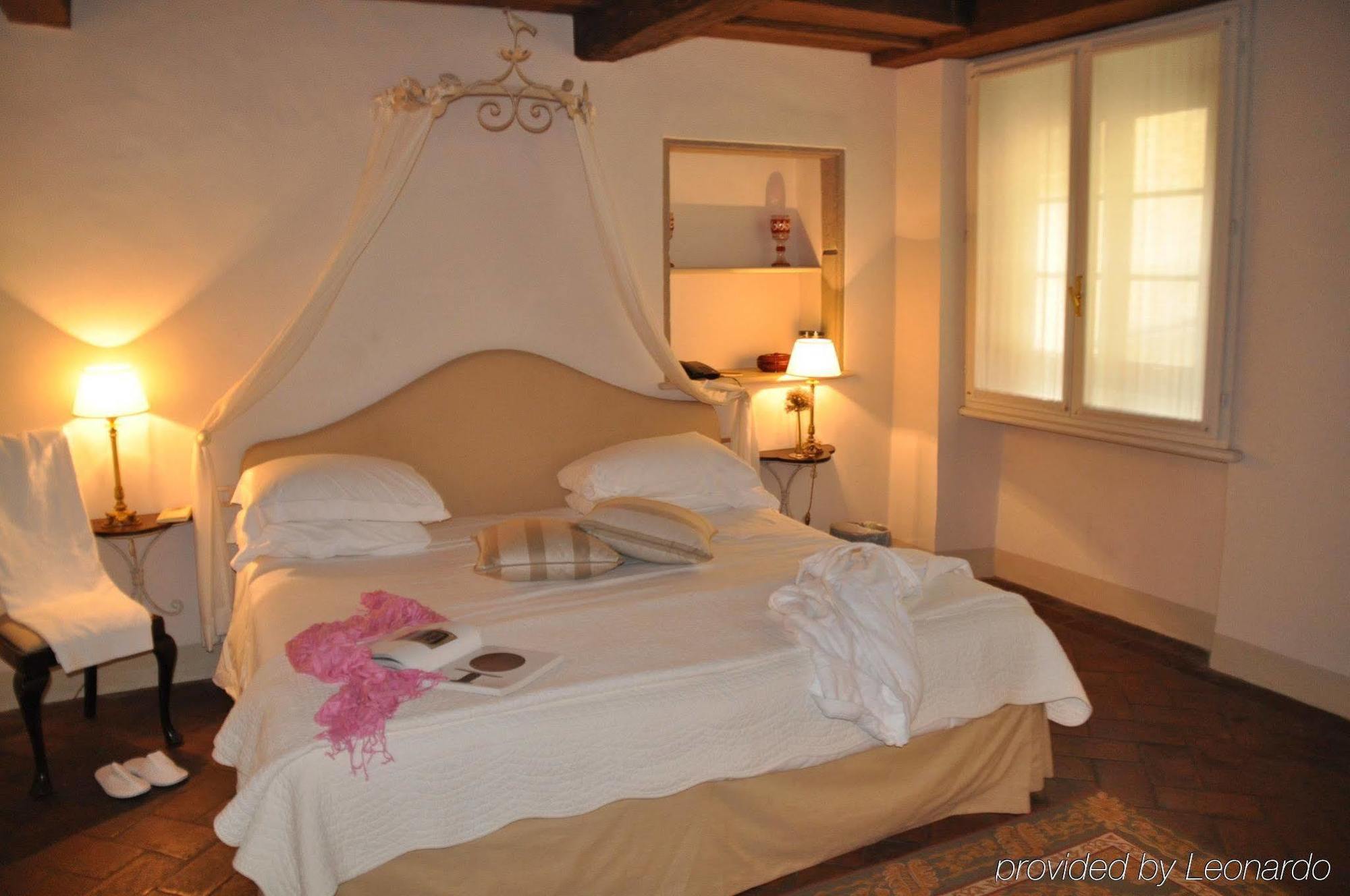 Al Palazzo Del Marchese Di Camugliano Residenza D'epoca Hotel