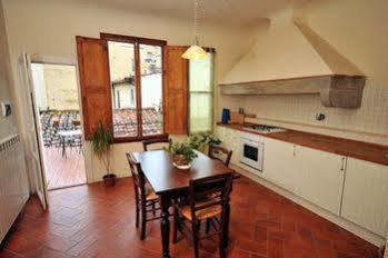 Della Musica Bed & Breakfast 2*