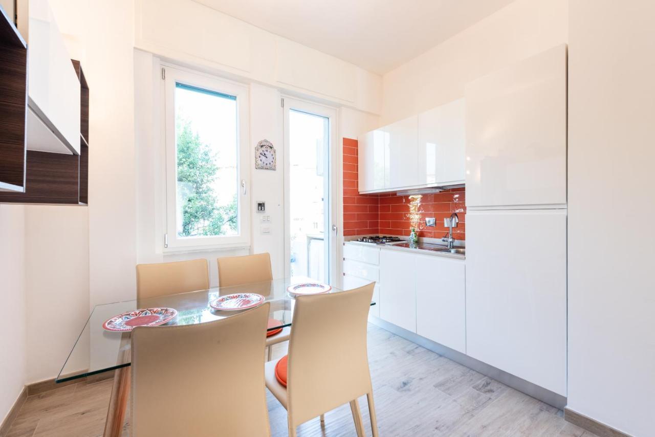 Cool Flat Alberti Lift, Terraces, Free Parking Apartment Florence