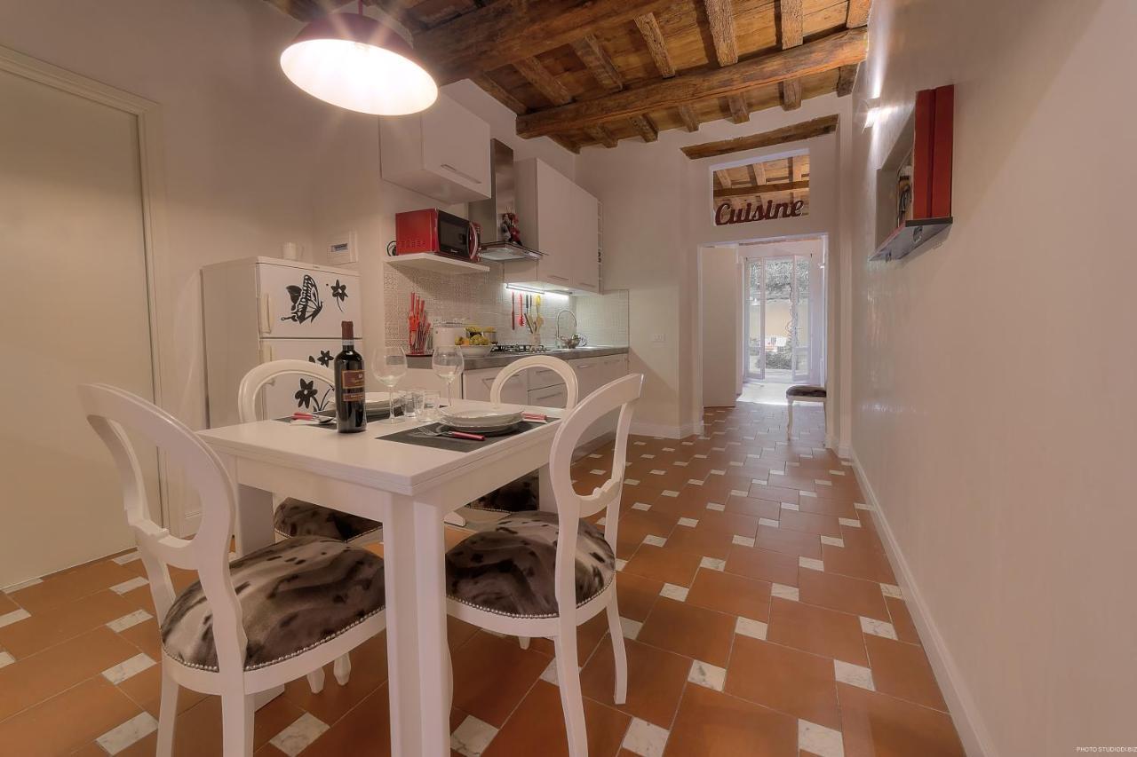 Piazza Del Carmine, Flo Appartement *