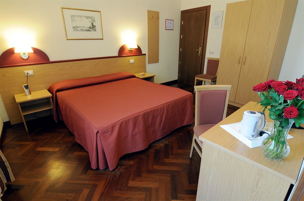 Aramis Deluxe Florença