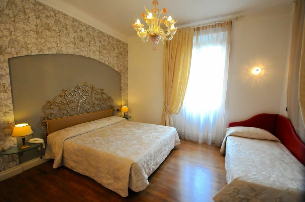 C-hotels De Rose Palace 4* Firenze