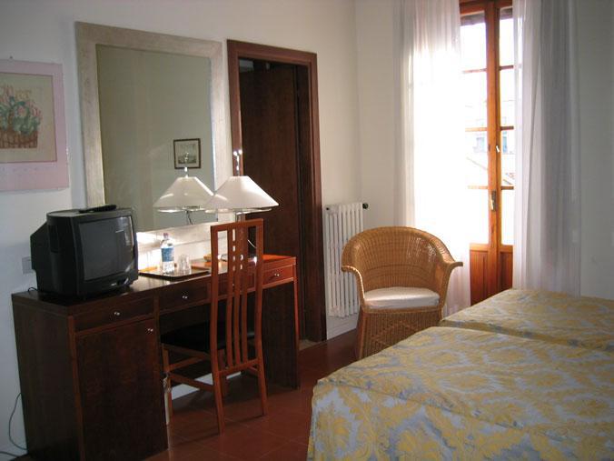Palazzo Ricasoli 4* Florence