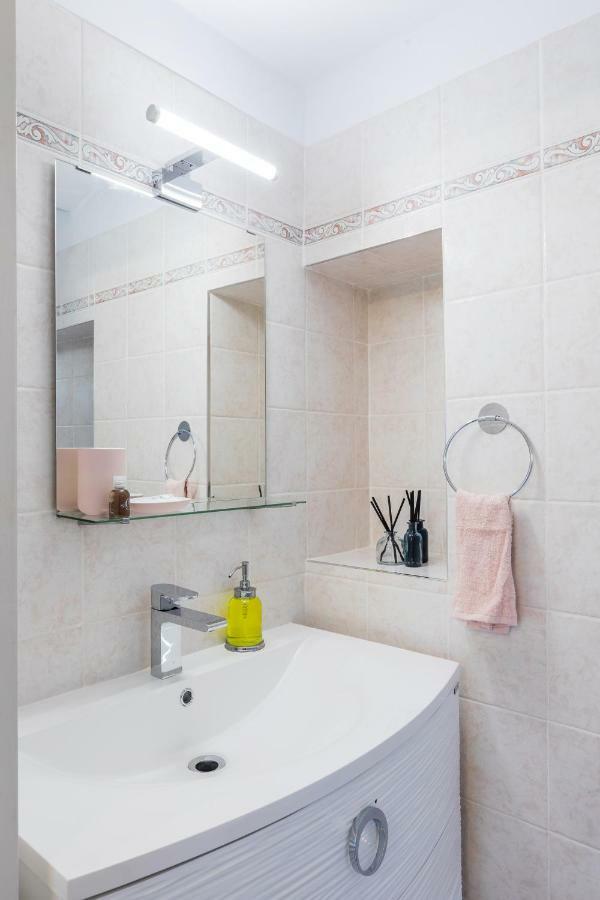 Historic Center Palace - Huge 4 Bedrooms Santa Croce - By Likehomeflorence Firenze