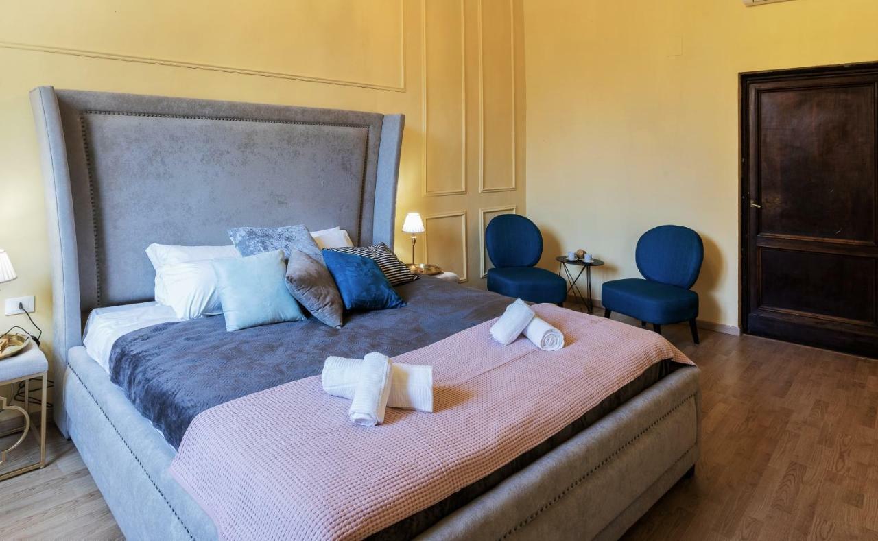 Lejlighed Historic Center Palace - Huge 4 Bedrooms Santa Croce - By Likehomeflorence *