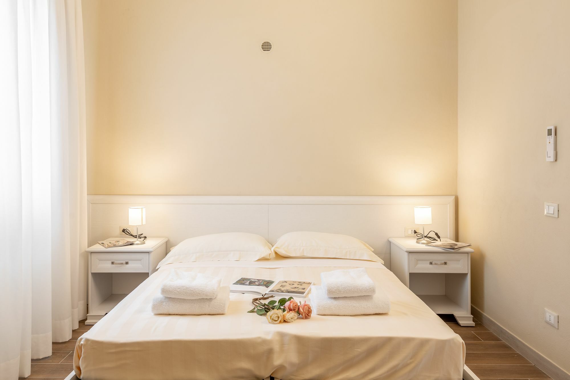 Aparthotel Carra *