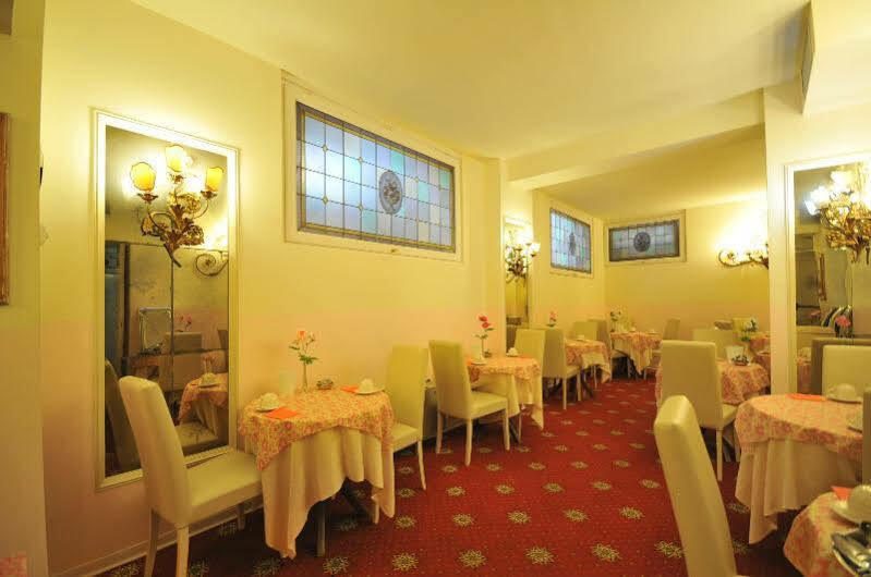 C-hotels De Rose Palace 4* Firenze