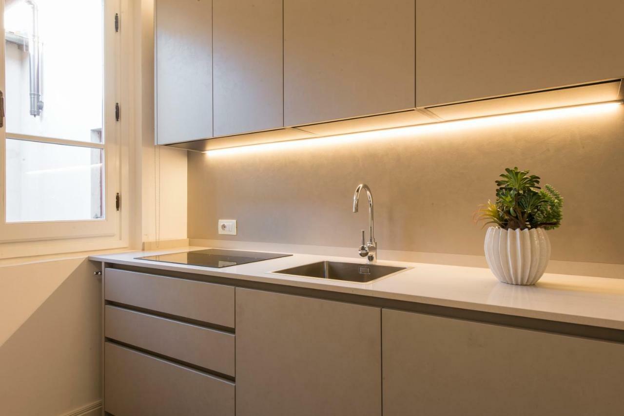 - Duomo Contemporary Appartement