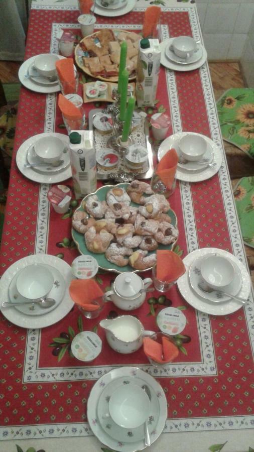 Acomodação com café da manhã  Baronessa *