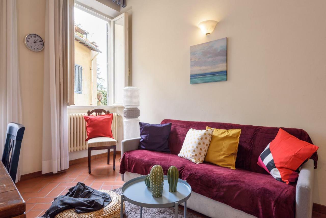 Enchanting Alcove In Ponte Vecchio Apartamento