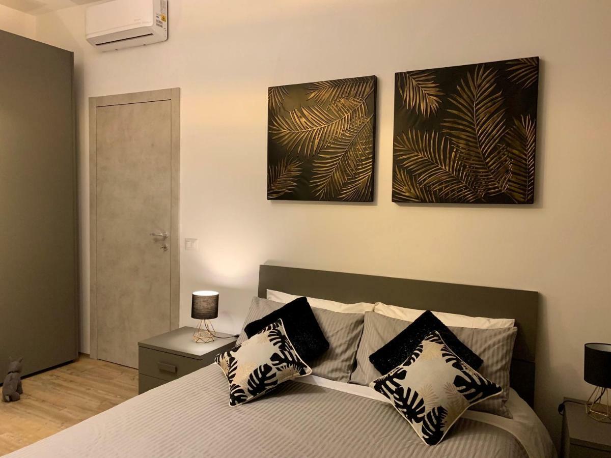 Apartamento Open The Classic Wooden Shutters At A Cozy Nest Florença
