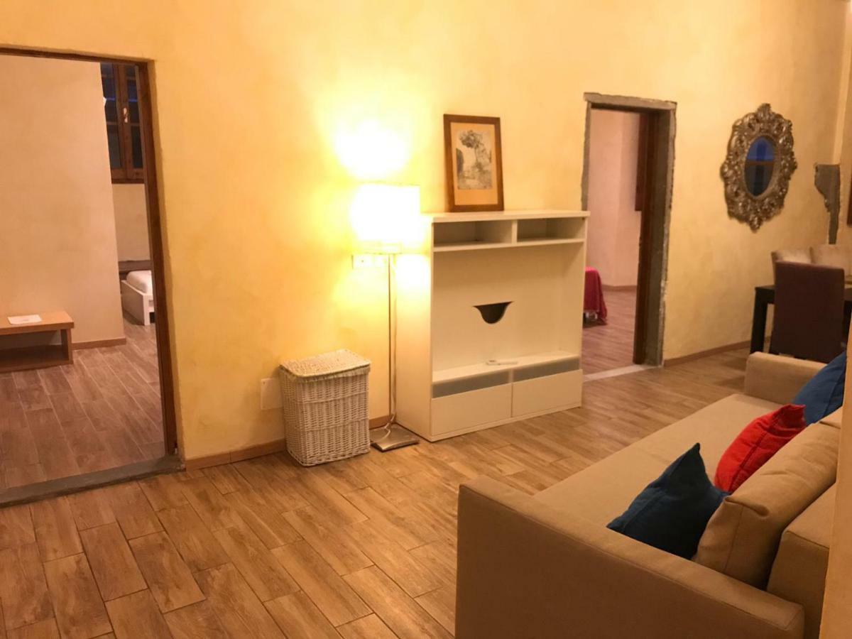 Leonardo's Signoria Flat By Florencehospitality * Firenze