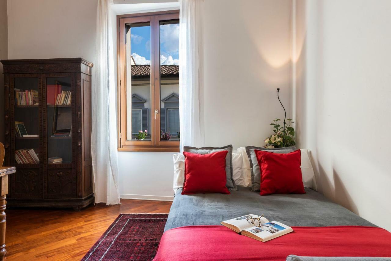 Renovated 19th-century In An Authentic Area Leilighet