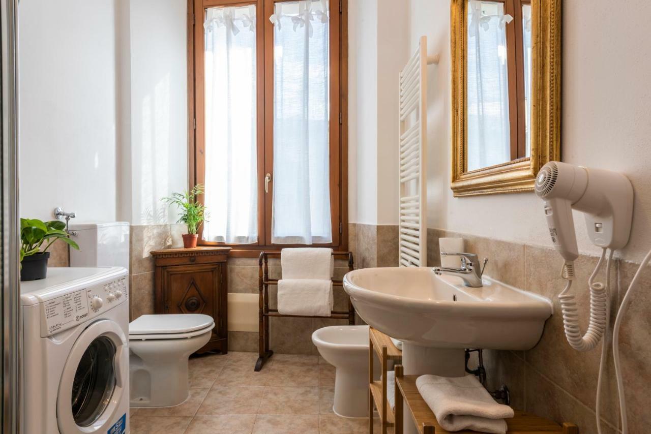 Renovated 19th-century In An Authentic Area Firenze