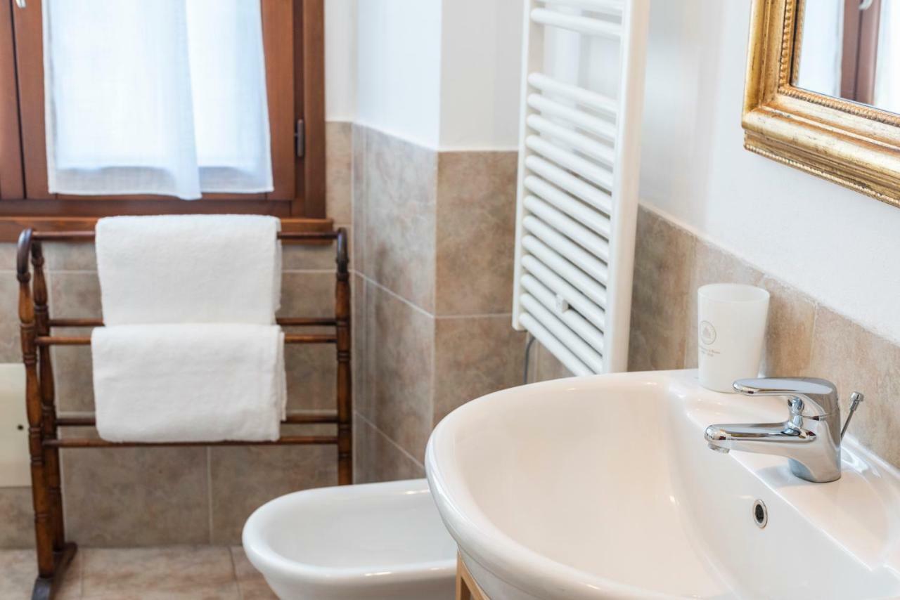 Renovated 19th-century In An Authentic Area *