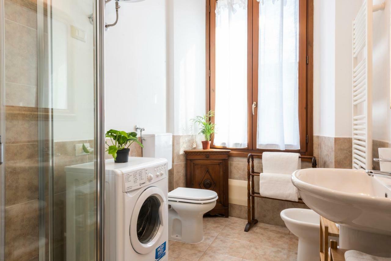 Renovated 19th-century In An Authentic Area *