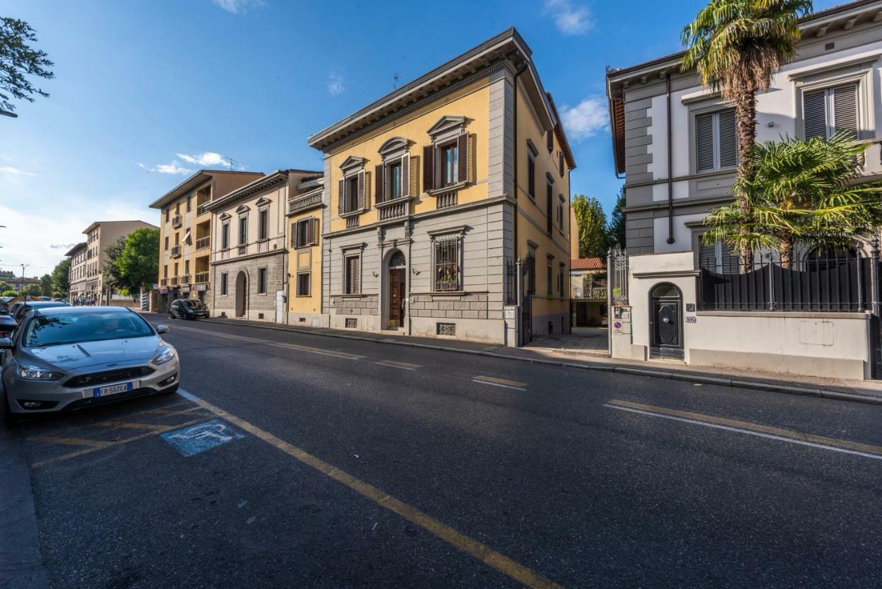 Renovated 19th-century In An Authentic Area Leilighet Firenze