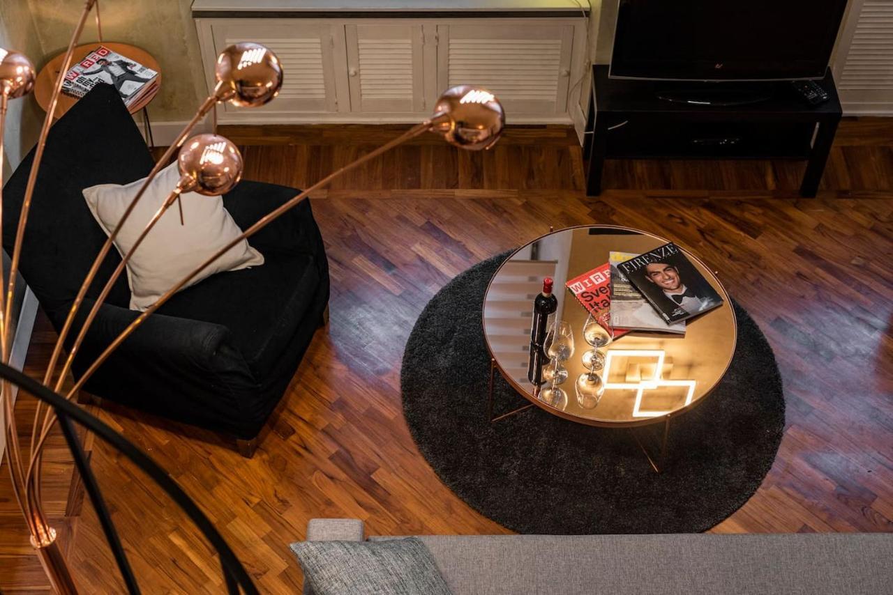 Chic Mamma Deluxe Loft
