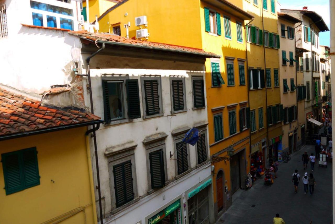 Rosso E Nero * Florence