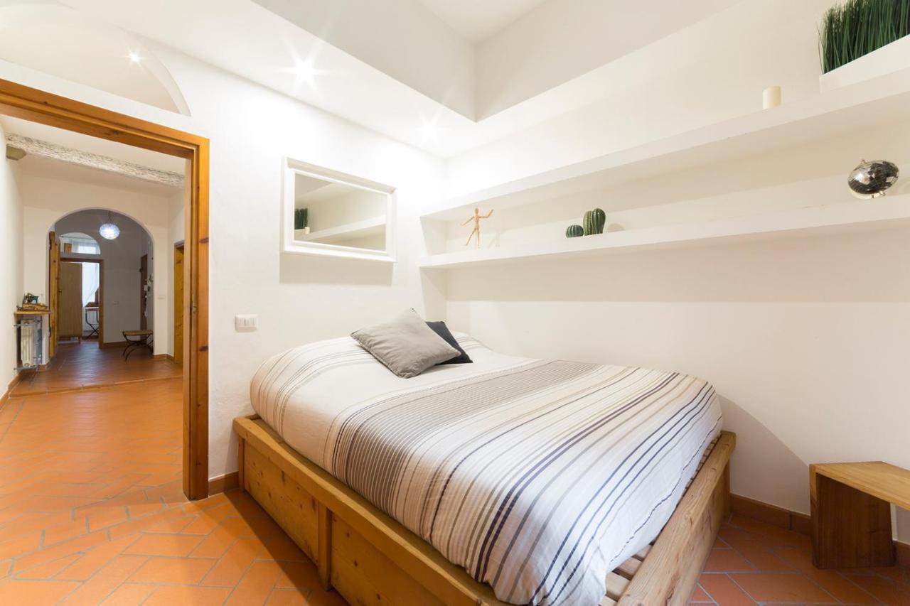 Appartement Santa Maria Novella 6 Sleeps Near The Station