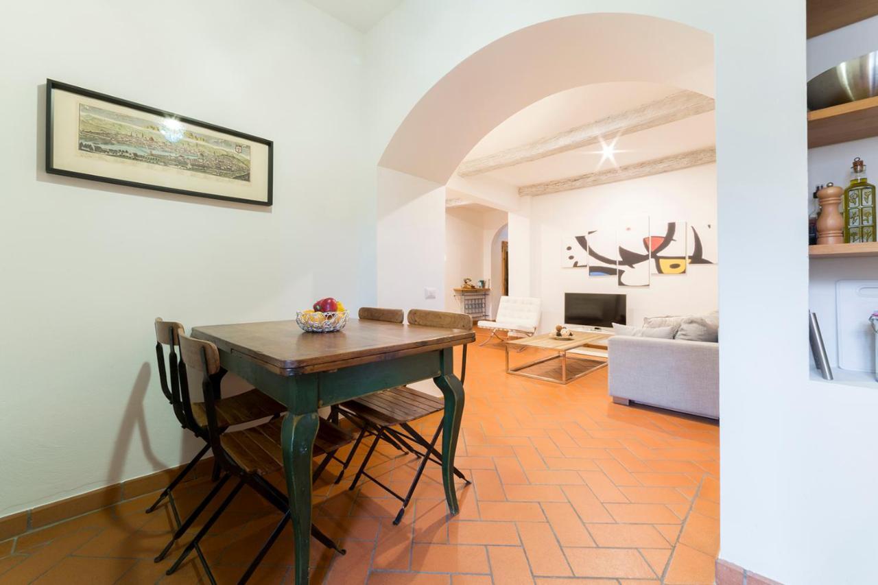 Santa Maria Novella 6 Sleeps Near The Station Appartement
