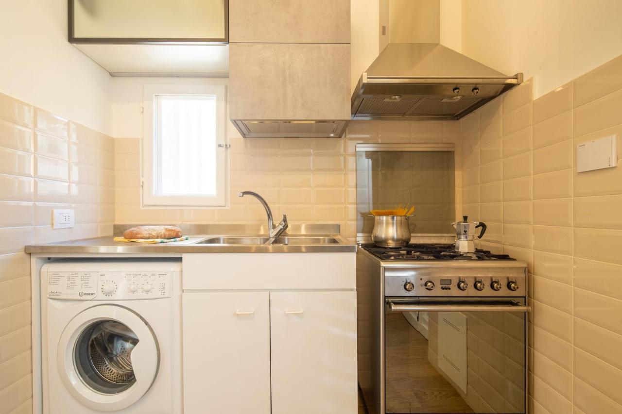 Santo Spirito Bright Flat