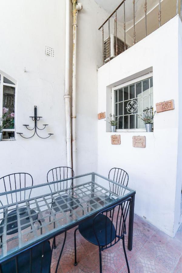 Traditional Close To The Duomo - Private Yard! Appartement Florence