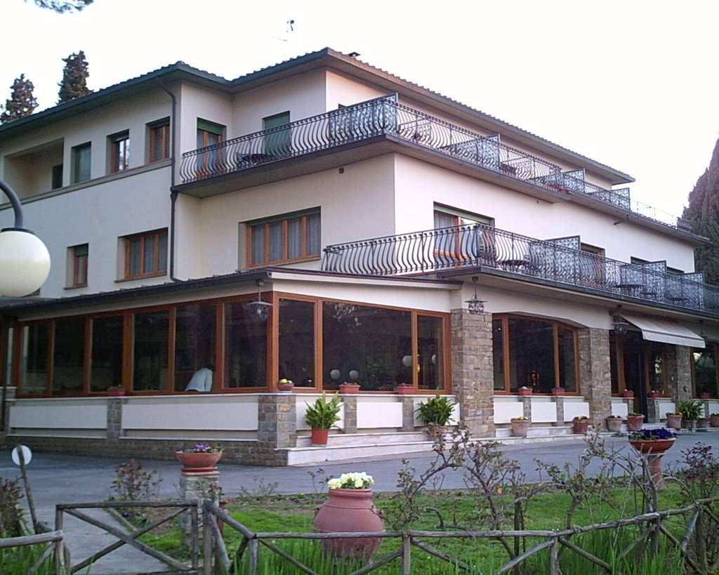 Belvedere Hotell 4*