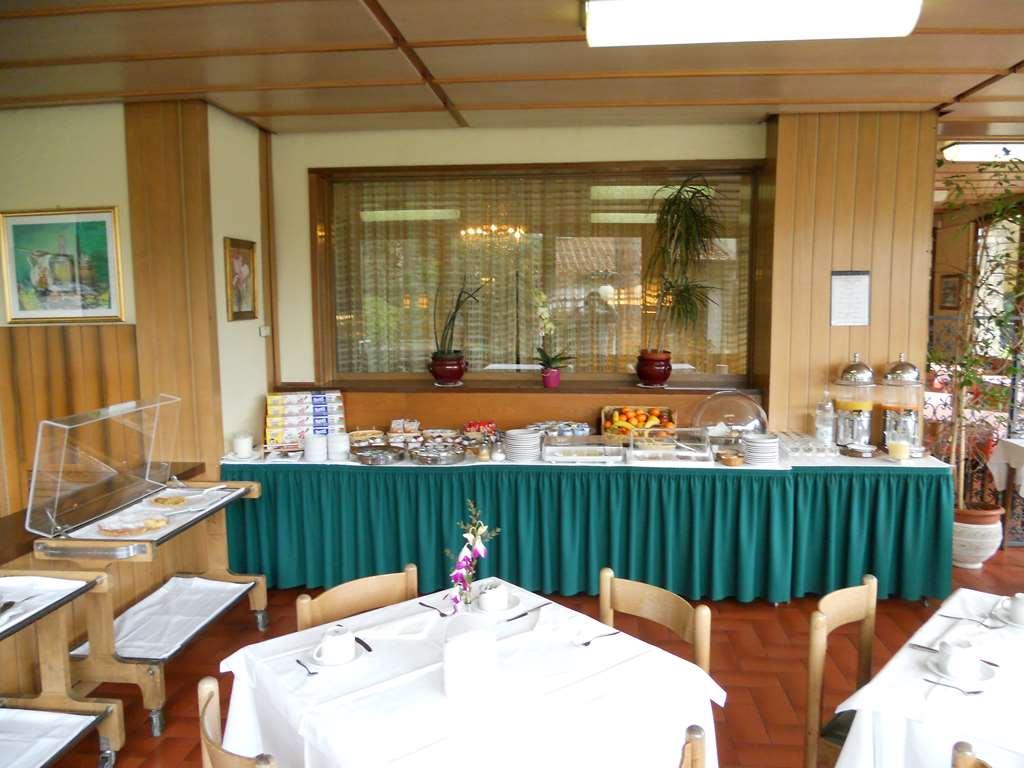Belvedere Hotell 4*
