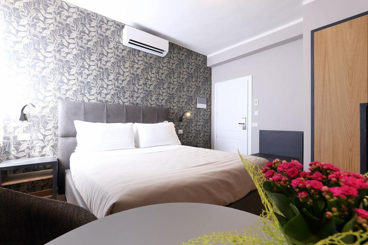 Bed & Breakfast Residenza D'epoca Al Numero 8 Firenze