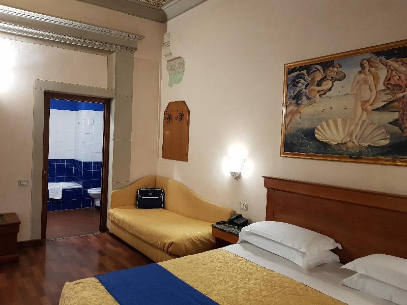 Porta Faenza Hotel 3*